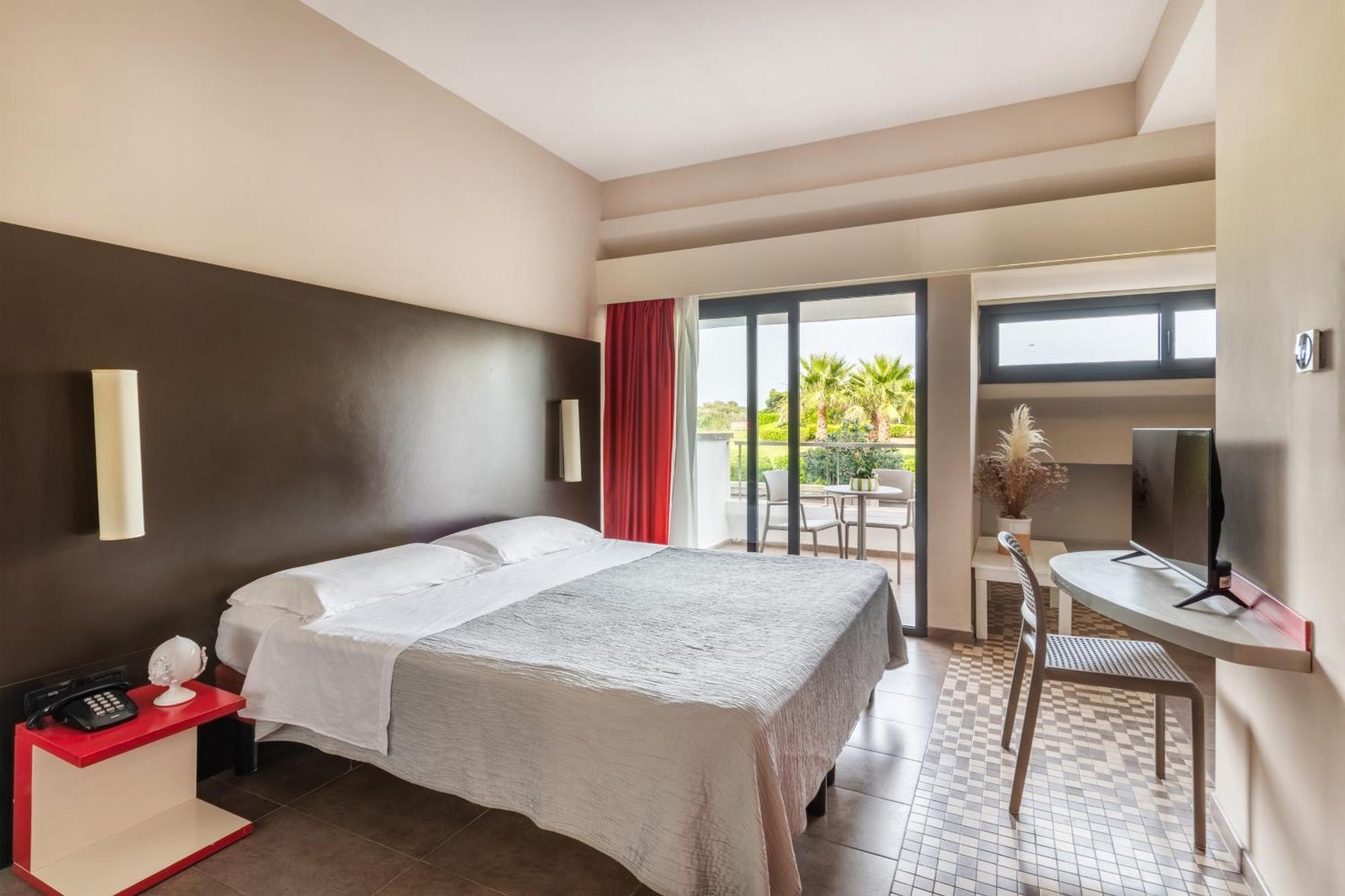 Double or Twin Room,1216379152:JPEG